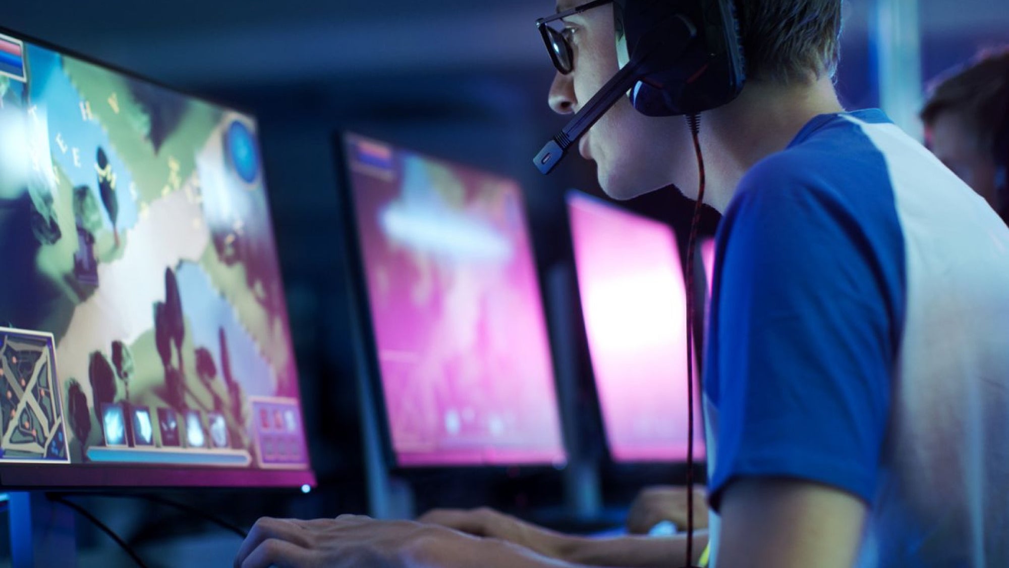 Gaming Culture: A Look at the Community and Lifestyle Surrounding Video Games